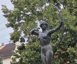 Rzeźby i pomniki, które tworzą Bydgoszcz. Poznaj symbole miasta