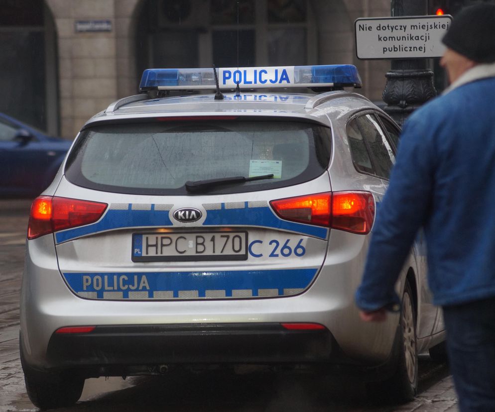 Zabił 53-latkę, a potem przez kilkanaście dni karmił jej psa! Szokujące kulisy zbrodni w Kaliszu