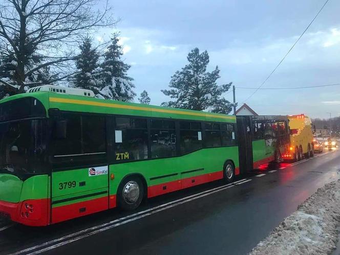 Pożar zabytkowego autobusu w Mysłowicach