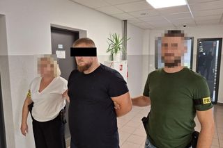 Śmiertelny wypadek w Sieprawicach. Dwóch mężczyzn zginęło podczas zmiany koła. Policja zatrzymała 31-letniego Ukraińca