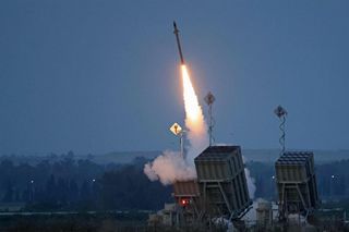 Izraelski sukces inspiracją? Wielka Brytania pracuje nad stworzeniem własnej Żelaznej Kopuły