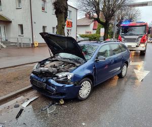 Kolizja trzech aut na Piłsudskiego w Grudziądzu. Występują utrudnienia w ruchu 