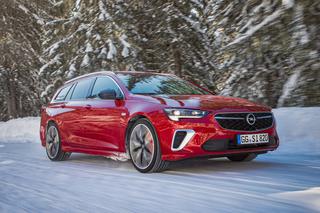 Opel Insignia GSi po liftingu z napędem AWD. Kiedy sprzedaż w Polsce?