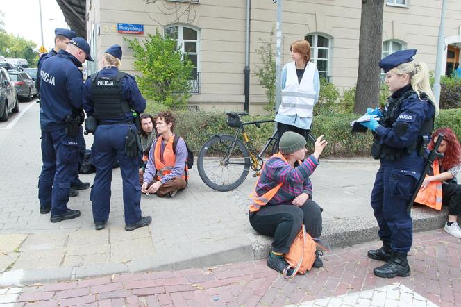 Ostatnie Pokolenie zablokowało wjazd do Sejmu