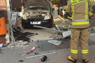 Konsekwencje po wypadku w Oborzyskach Starych. Starszy pan wjechał autem do marketu