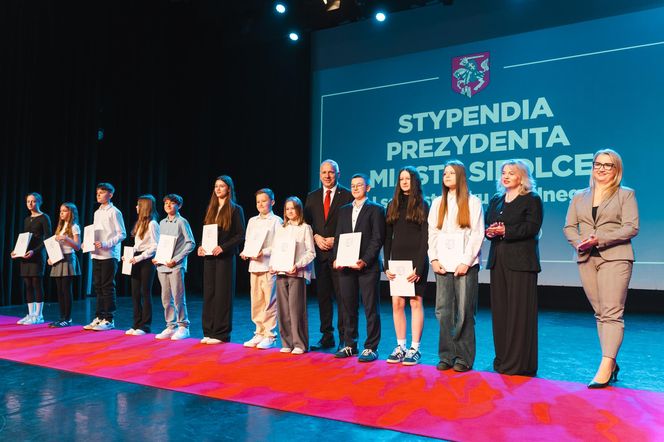 Blisko 700 najzdolniejszych siedleckich uczniów z nagrodami za dokonania w nauce!