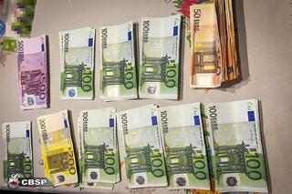 Krakowscy pseudokibice zatrzymani przez CBŚP. Zarzuty usłyszało 25 osób