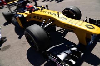 Robert Kubica w bolidzie F1 szalał na torze we Francji! Kolejne testy za Polakiem [WIDEO]