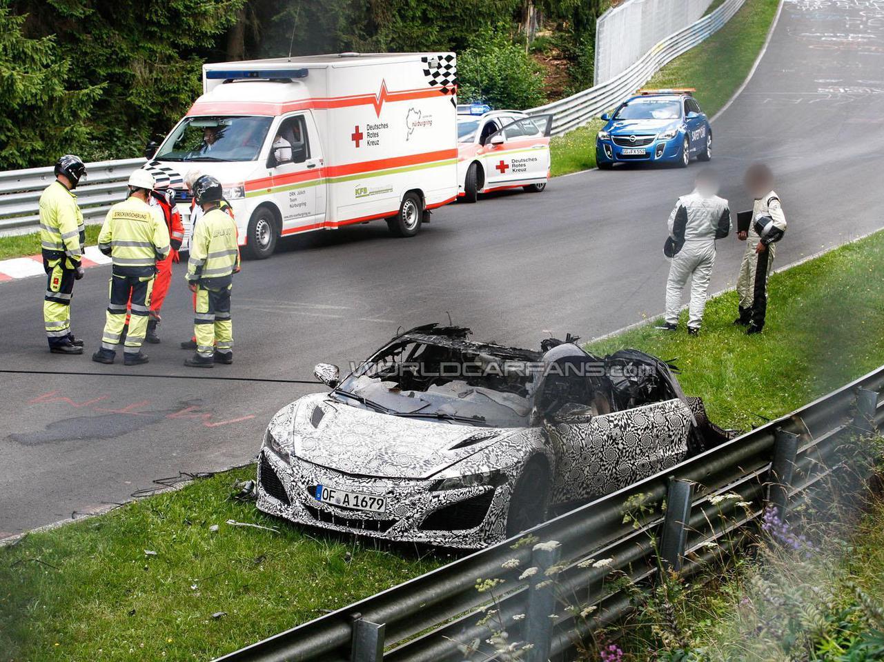 Nowa Honda NSX na torze Nurburgring