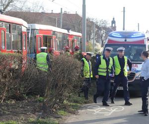 Wrocław. Tramwaj potrącił nastolatkę. Przechodziła na zielonym świetle