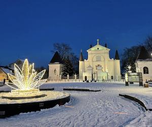 Świąteczne iluminacje w Węgrowie