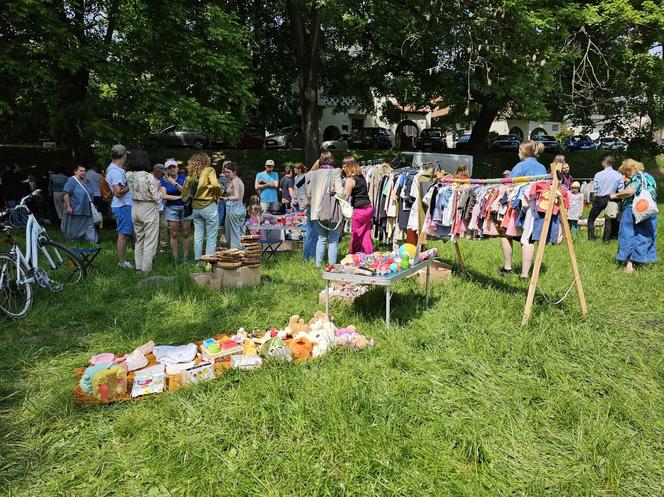 Rzeszowski bazar w Fosie przyciągnął tłumy