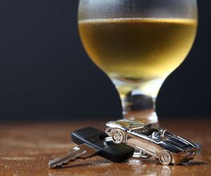 Czy piwo bezalkoholowe jest naprawdę bezalkoholowe? Czy po piwie 0% można prowadzić?