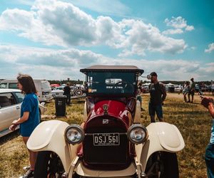 Tesla Cybertruck po raz pierwszy w Polsce! Zobacz futurystyczny pojazd na American Cars Mania 2025