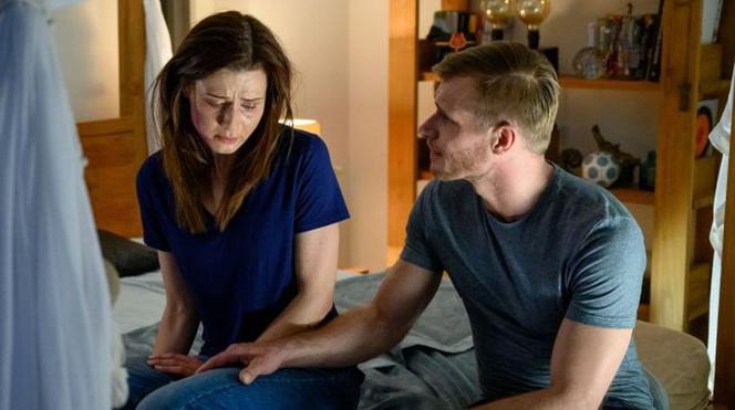 M jak miłość odc. 1456. Artur Skalski (Tomasz Ciachorowski) , Daria (Ewelina Gnysińska)