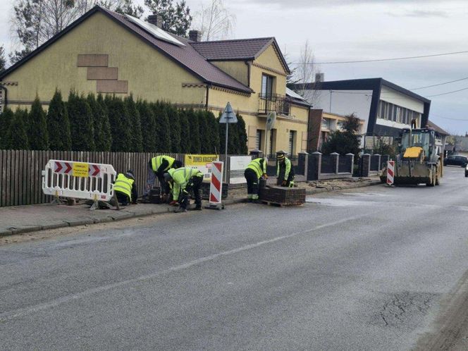 Drogowcy działają! Trwa remont ulicy Wieluńskiej w Kraszewicach. Kedy koniec prac? 