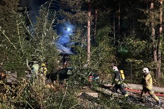 Wielka akcja strażaków pod Pruszkowem. Dom płonął na oczach mieszkańców