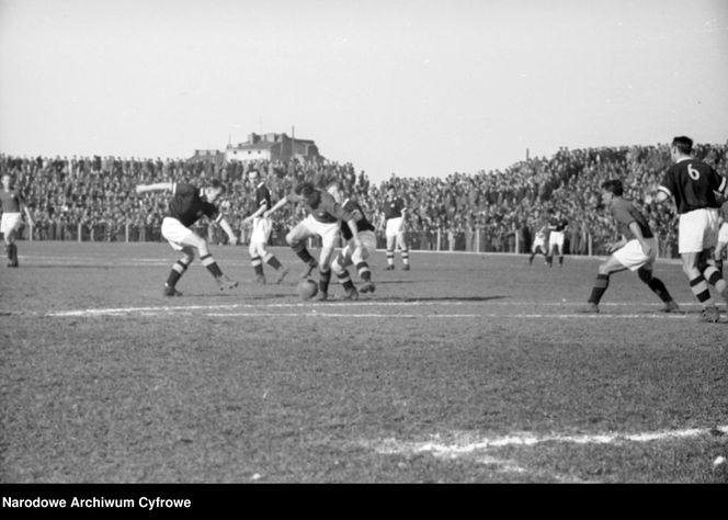 Mecz Legia Warszawa - Polonia Warszawa (1949)