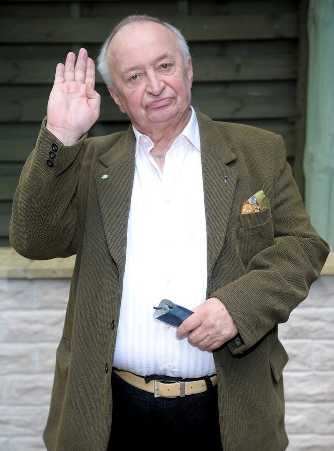 BOHDAN ŁAZUKA_1PUBL