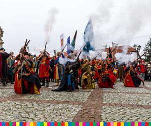 Bitwa ogniowa, historyczna sesja Rady Miasta i pokazy broni. W sobotę szturm zamku w Tykocinie