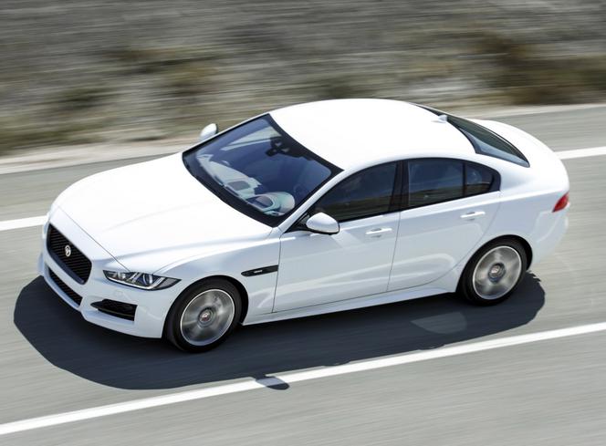 Jaguar XE