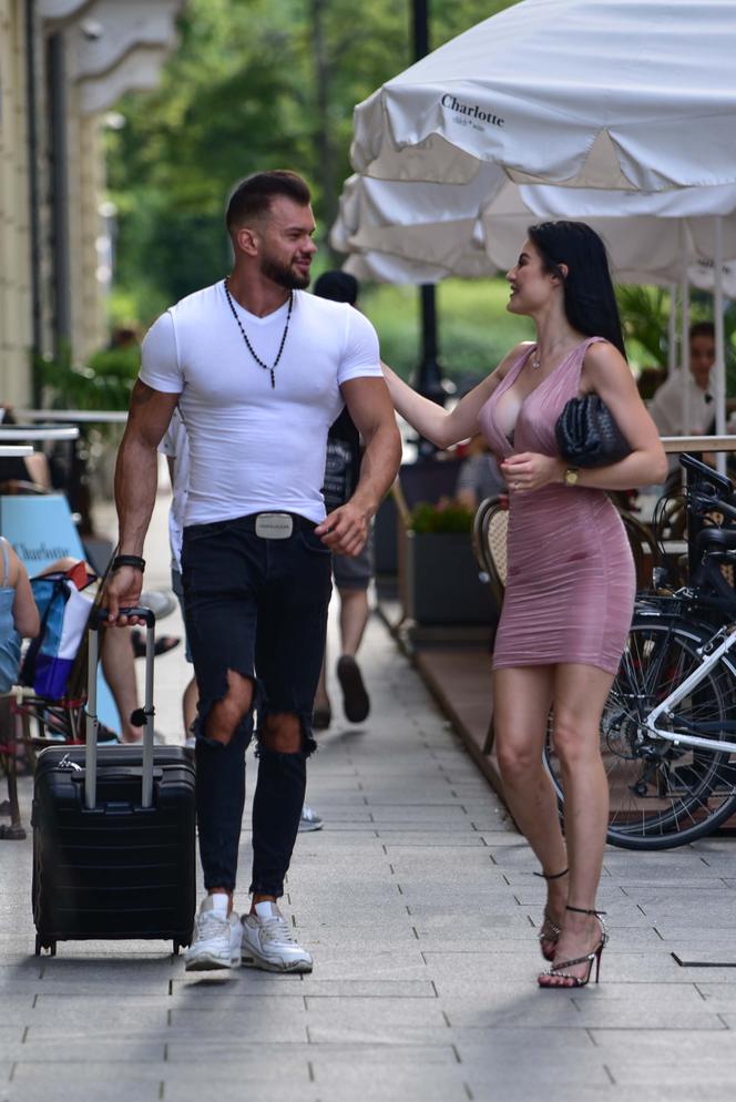 Modelka "Playboya" przyłapana z gwiazdą filmu "365 dni"!