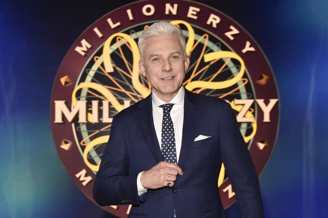 Hubert Urbański odchodzi z TVN po 26 latach.  Co się wydarzyło za kulisami?
