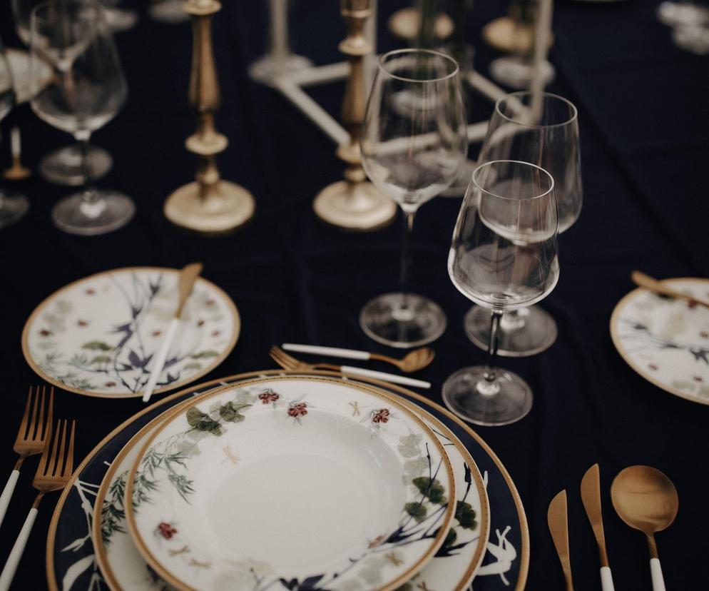 Najpiękniejsza świąteczna porcelana. Zachwyć gości wigilijnym stołem