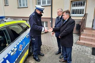 Nowe radiowozy dla węgrowskiej policji