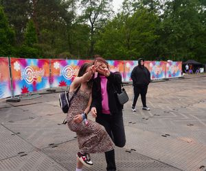 Kortowiada 2025. Koncerty na Plaży Kortowskiej przyciągnęły tłumy. Tak wyglądał drugi dzień imprezy!
