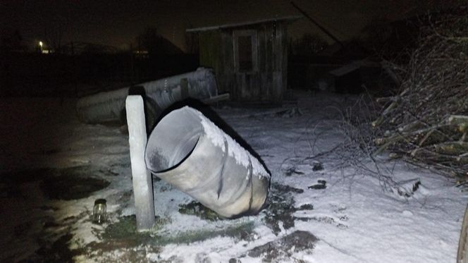 Przecinał beczki szlifierką, doszło do wybuchu. Poważnie ranny mężczyzna po wypadku koło Rawicza