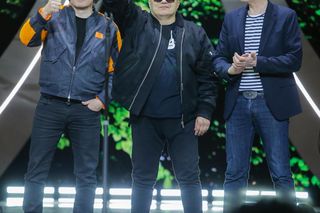 Sidney Polak z członkami T.Love