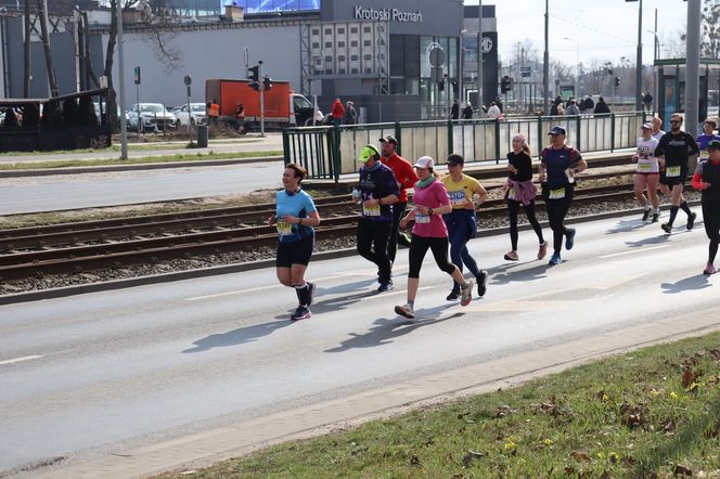 21. Bieg „Recordowa Dziesiątka" - zdjęcia z trasy