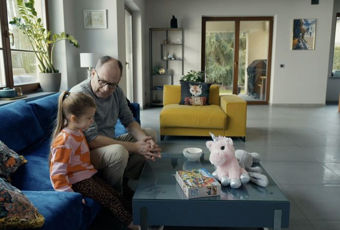 Barwy szczęścia odc. 3192. Wioletka (Sara Kudaj), Marek Złoty (Marcin Perchuć)