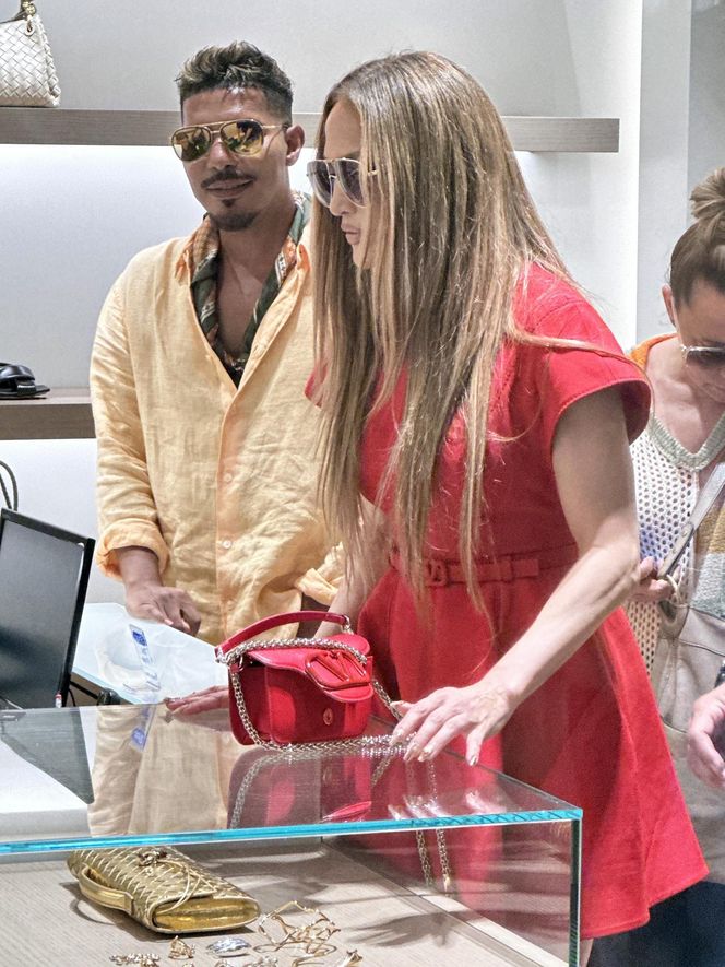 Jennifer Lopez na zakupach
