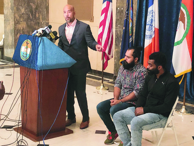 To oni uratowali 5-latkę z torów