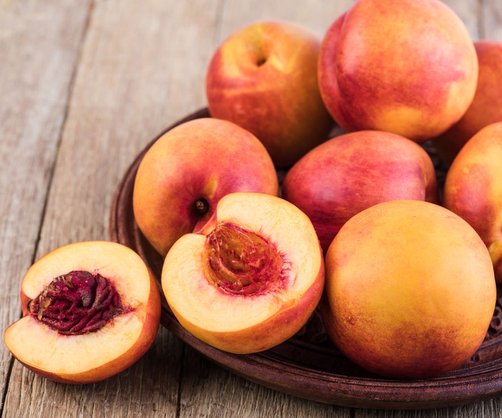 Nektarynki to odmiana brzoskwiń. 