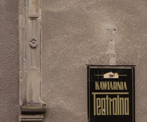 Renesansowy portal w bloku w Świdnicy