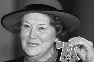 Patricia Routledge nie żyje. Słynna Hiacynta z “Co ludzie powiedzą” miała 96 lat