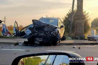 Powiat bocheński. Zderzenie czołowe dwóch osobówek w Drwinie