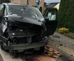 Groźny wypadek pod lotniskiem w Pyrzowicach. Kierowca BMW wymusił pierwszeństwo. Cztery kobiety w szpitalu