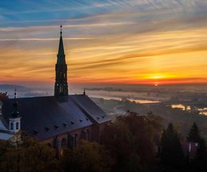 Sandomierz w jesiennej szacie z lotu ptaka