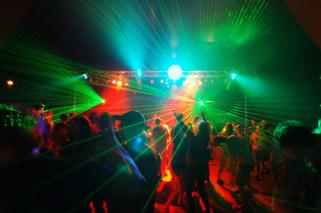 EŁK: Imprezowicze nie pozwalają nam spać

Przy ulicy Toruńskiej w Ełku działa dyskoteka