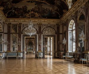 Wersal województwa łódzkiego. Co skrywają mury, które widział Pan Kleks?