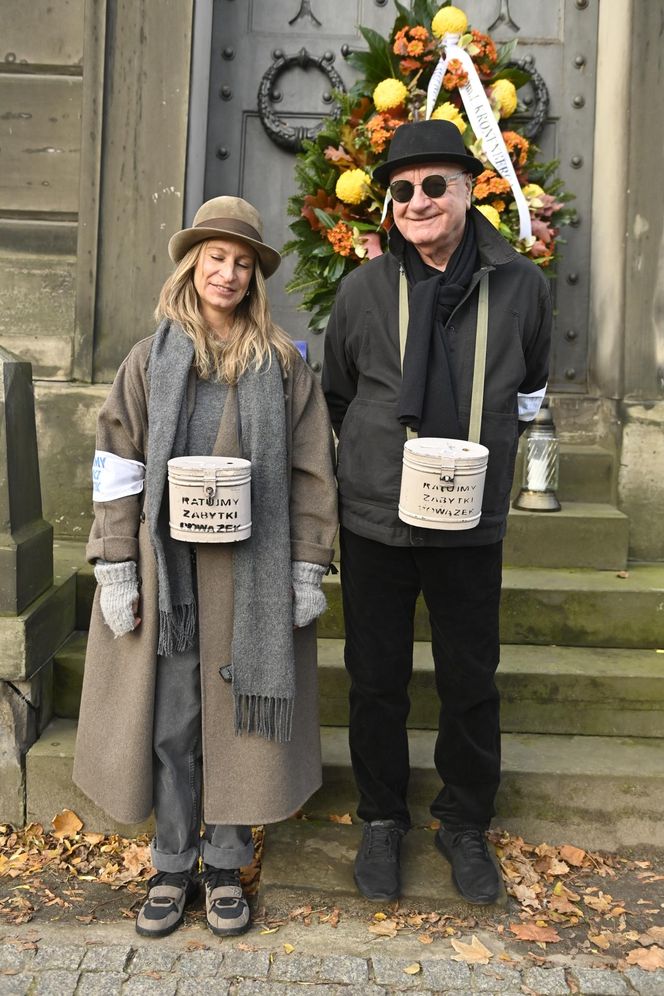 Gwiazdy kwestują na Powązkach