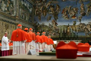 Liturgia rozpoczęcia konklawe – wyraz wiary w moc Ducha Świętego 