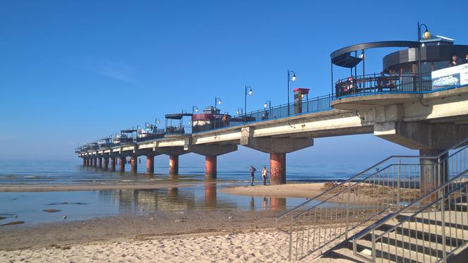 Przygotowania do sezonu na plaży w Międzyzdrojach