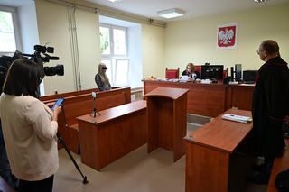 5-miesięczny chłopczyk ze śladami pobicia trafił do szpitala. Sąd ukarał oboje rodziców