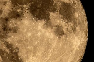 Pełnia księżyca w baranie