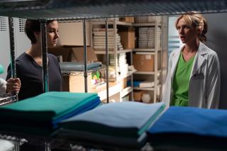 Na dobre i na złe odc. 863. Gloria (Aleksandra Grabowska), Blanka (Pola Gonciarz)